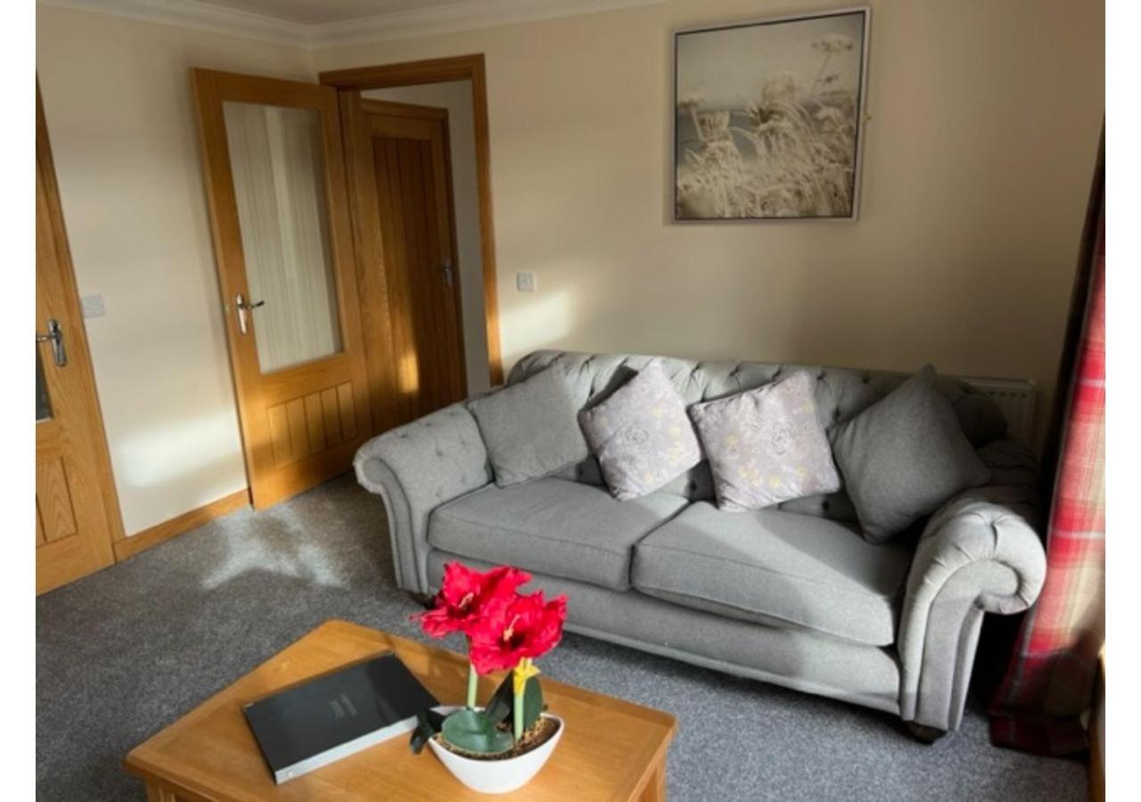 The Waverley Inn Holiday Homes Inverness Bagian luar foto