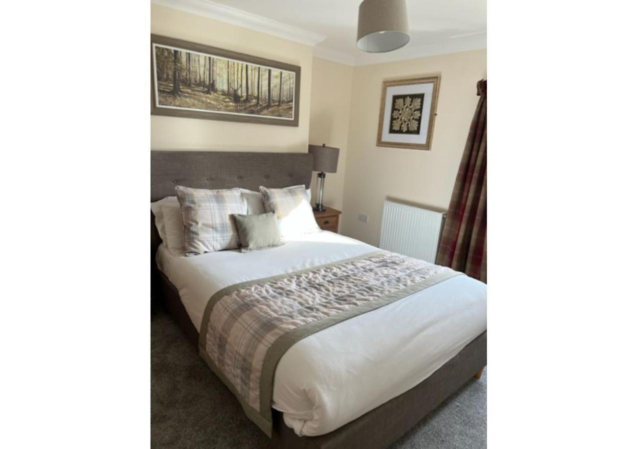 The Waverley Inn Holiday Homes Inverness Bagian luar foto